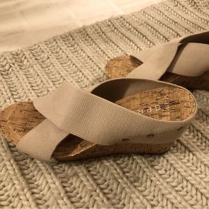 Beige Esprit sandals